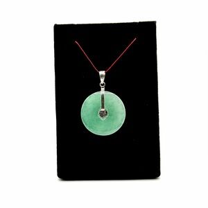 Elegant Sterling Silver 福 (Blessing) Green Jade Pendant